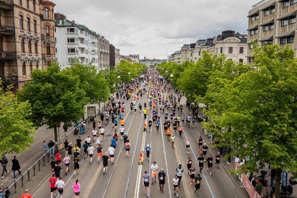 Löpare på Avenyn i Göteborg