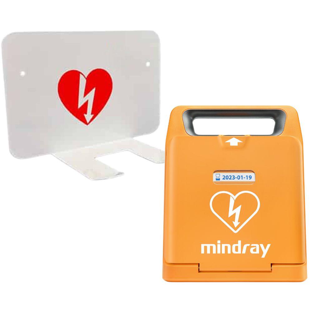 Hjärtstartaren Beneheart med vitt väggfäste.